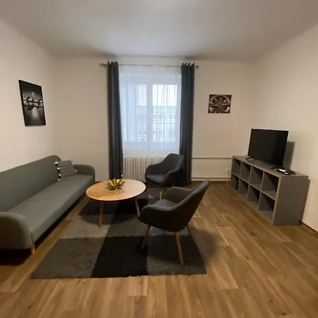 Cerna Ruze - 3 Apartman