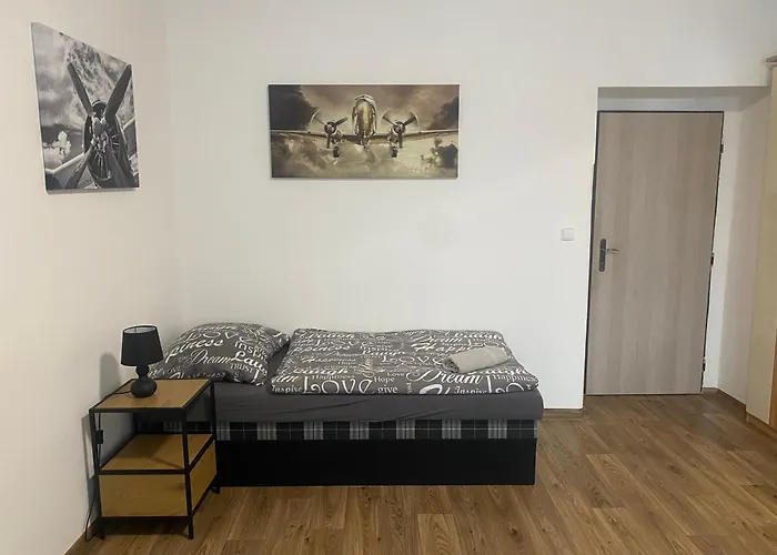 černá Růže - 3 *