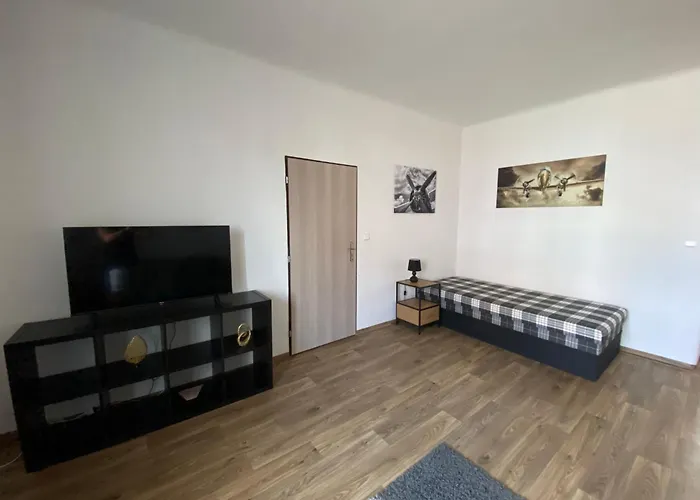 Cerna Ruze - 3 Lägenhet Plzeň